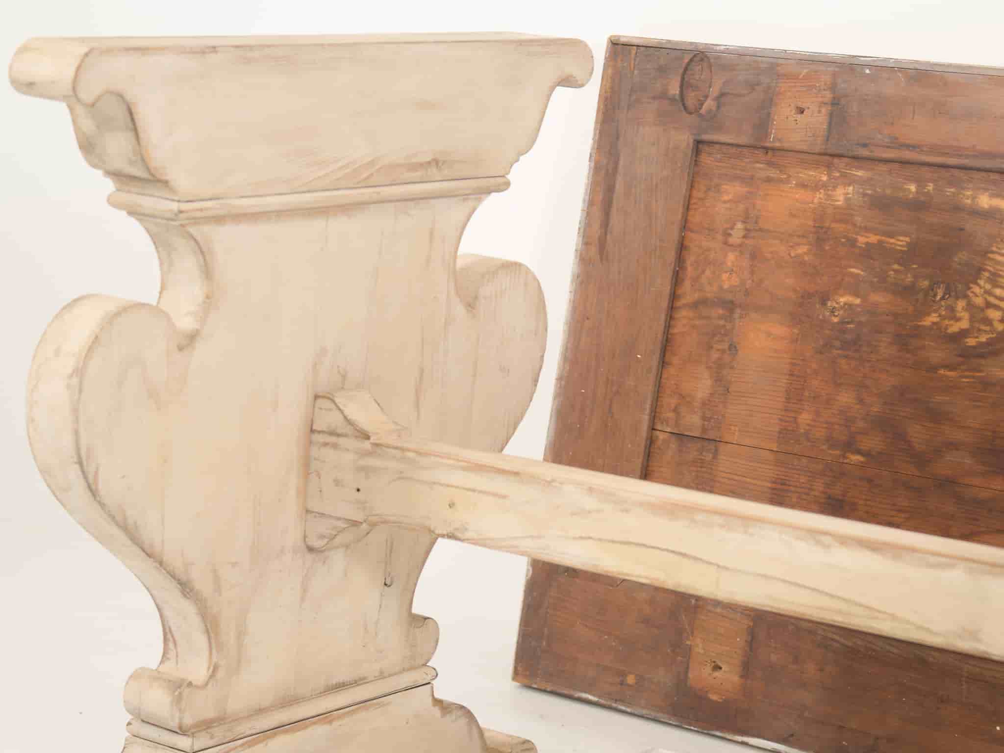 Italian Serving Table gallery image 3